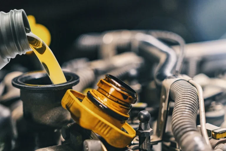 combien-de-temps-peut-on-rouler-avec-trop-dhuile-moteur